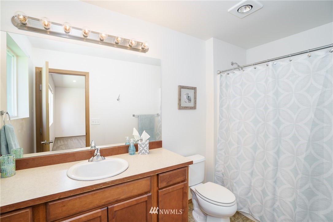 7179 Miller Road Anacortes, WA 98221 - Photo 9 of 24 Gallery Image 9