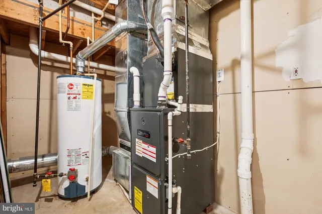 $3,950 | 502 Lawson Way, Rockville, MD 20850