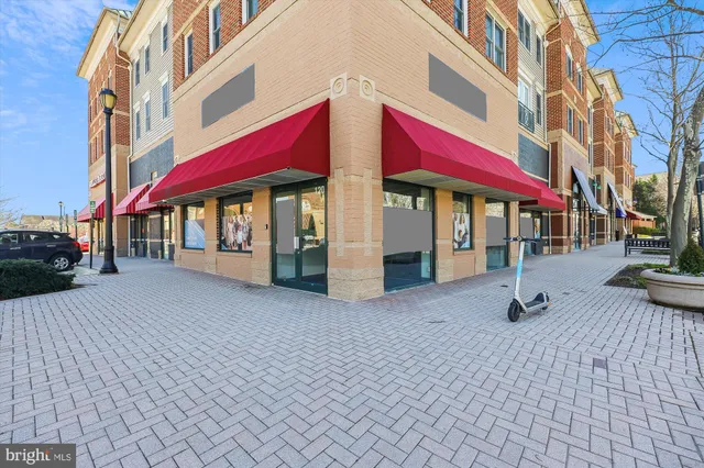 $3,950 | 502 Lawson Way, Rockville, MD 20850