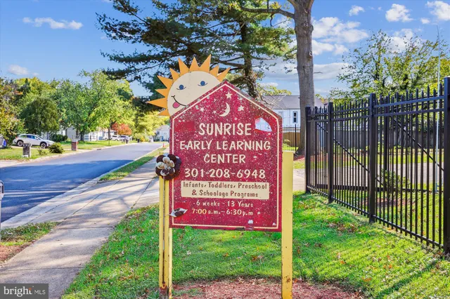 $3,950 | 502 Lawson Way, Rockville, MD 20850