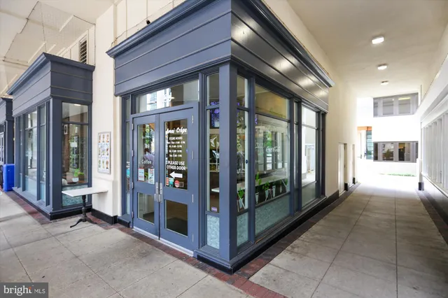 $3,950 | 502 Lawson Way, Rockville, MD 20850