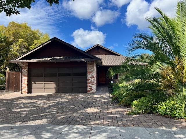 $4,998,000 | 701 Christine Drive, Palo Alto, CA 94303