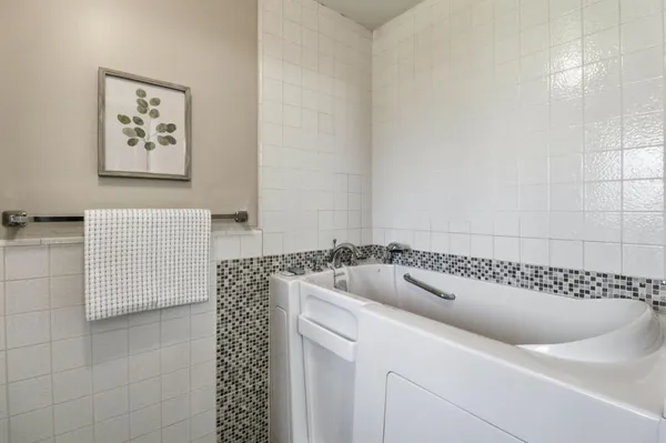 $4,488,000 | 701 Christine Drive, Palo Alto, CA 94303