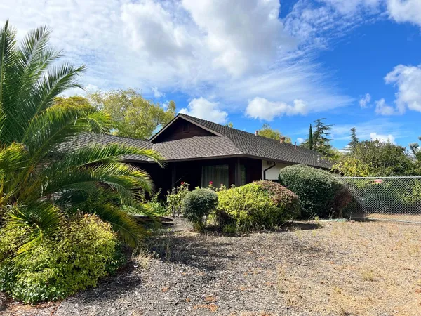 $4,488,000 | 701 Christine Drive, Palo Alto, CA 94303