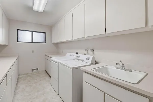 $4,488,000 | 701 Christine Drive, Palo Alto, CA 94303