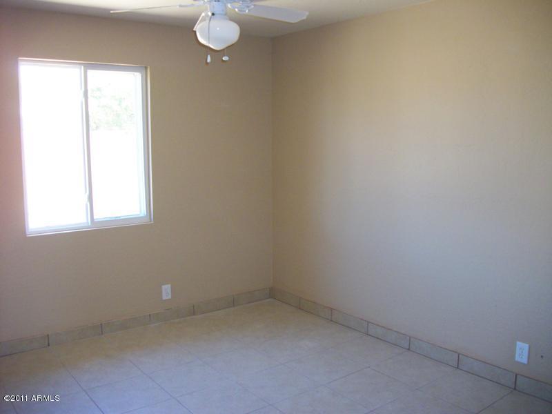 1608 West Mountain View Road Phoenix, AZ 85021 - Photo 3 of 7 new tile