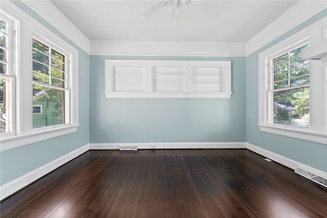 911 East River Street Anderson, SC 29624 - Photo 5 of 26 Gallery Image 5