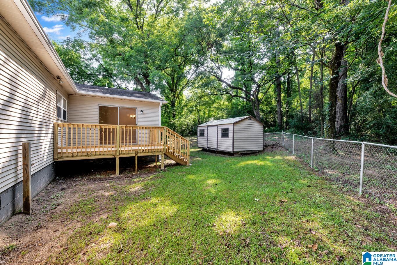 2105 Fulton Road Fultondale, AL 35068 - Photo 7 of 34