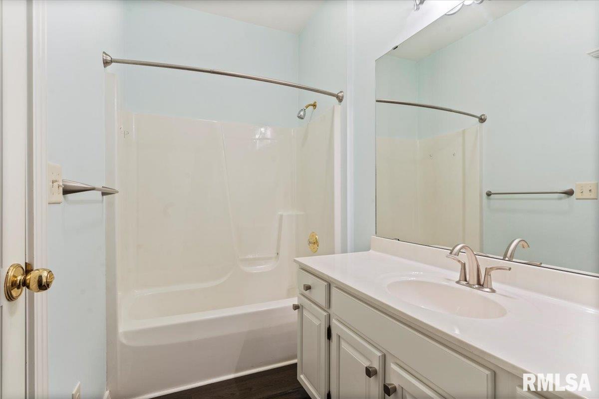105 Timberridge Drive Springfield, IL 62702 - Photo 23 of 38 Gallery Image 23