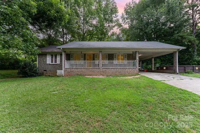 $199,900 | 280 Dallas Spencer Mountain Road, Gastonia, NC 28056