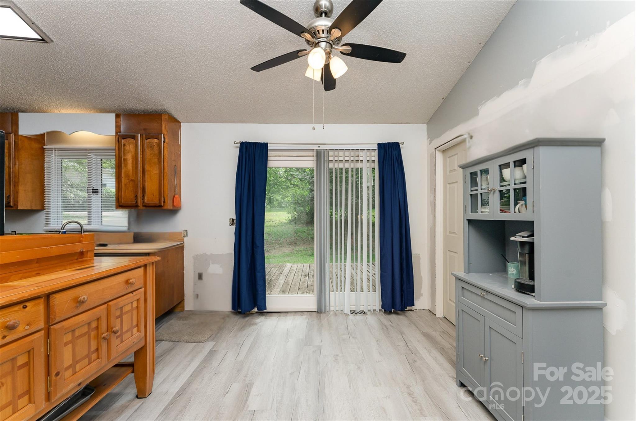280 Dallas Spencer Mountain Road Gastonia, NC 28056 - Photo 7 of 19 a kitchen with stainless steel appliances granite countertop a refrigerator and a stove top oven