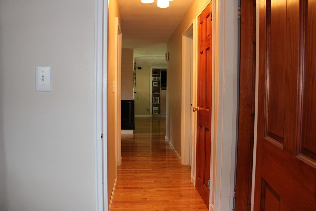 35 Donna Road Framingham, MA 01701 - Photo 14 of 25 Gallery Image 14