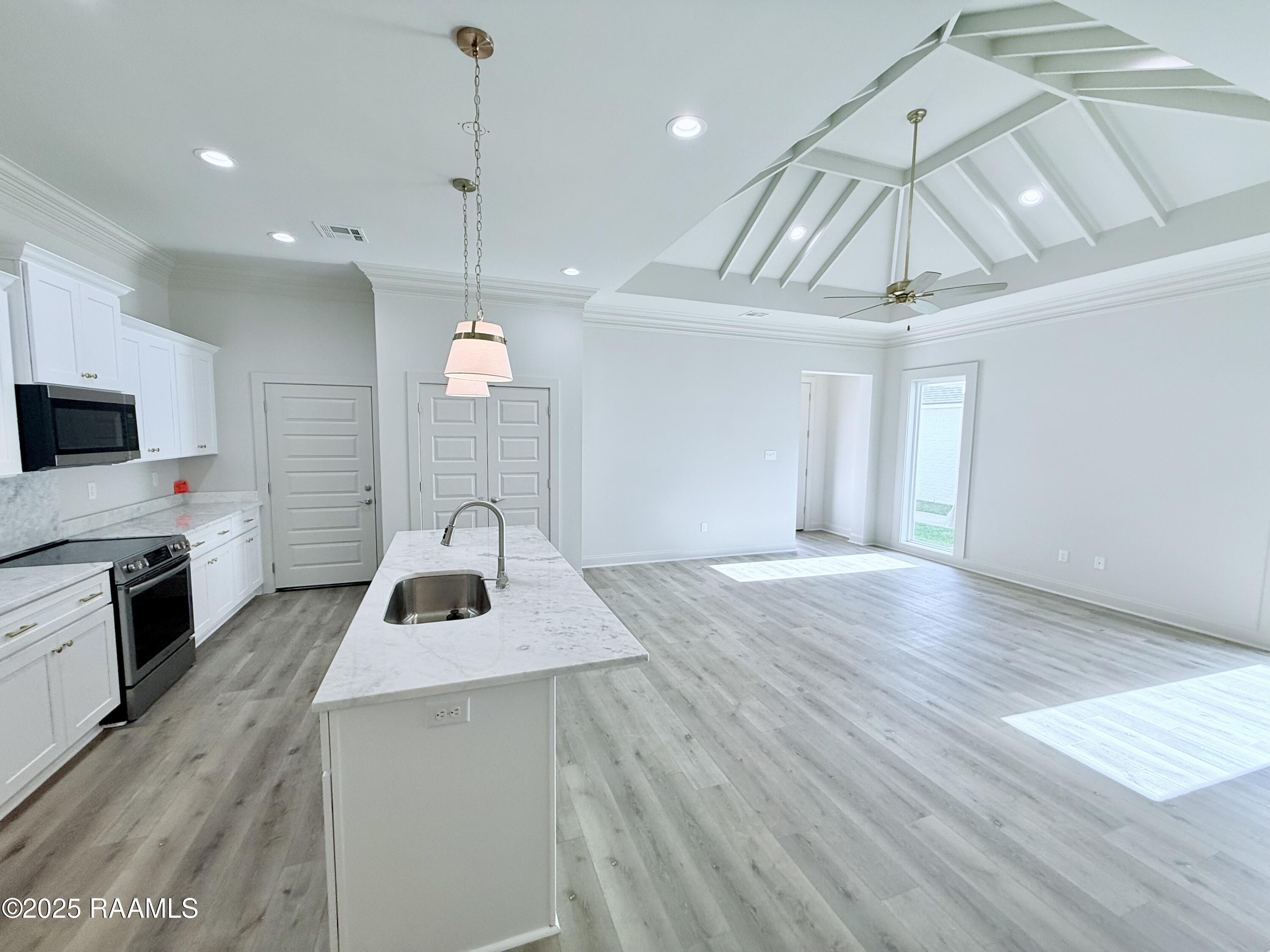 103 Fig Lafayette, LA 70506 - Photo 3 of 17 IMG_7515