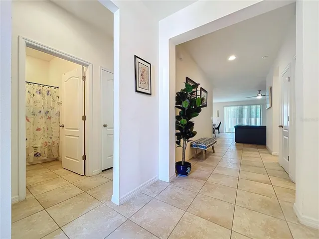 $375,000 | 11428 Warren Oaks Place, Riverview, FL 33578