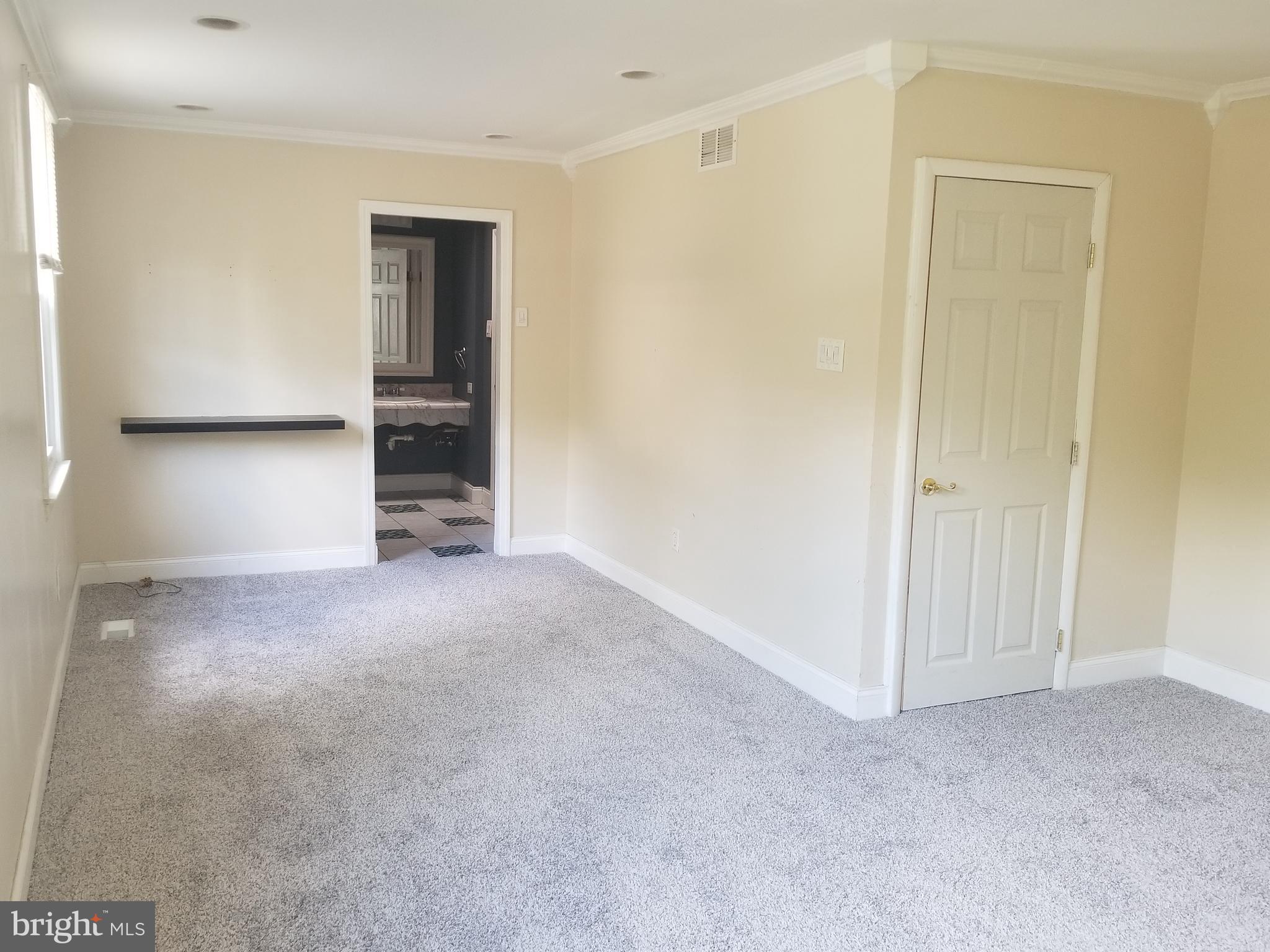 1819 Edgewood Place Clementon, NJ 08021 - Photo 7 of 12