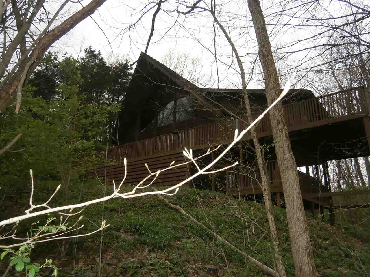 8101 Zikes Road South Bloomington, IN 47401 - Photo 24 of 25 Gallery Image 24