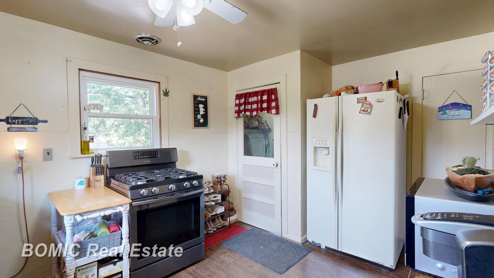 6685 State Road Millington, MI 48746 - Photo 4 of 34 50182019-d7684a0e-de92-4b2e-a565-a839584b678d.JPG