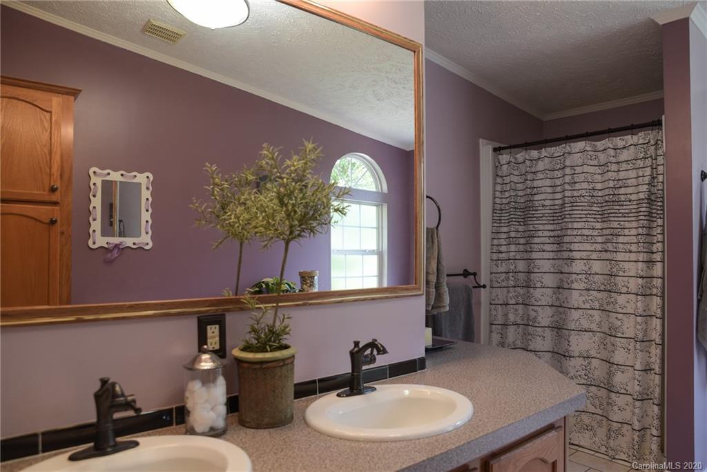 422 Hughey Road Alexander, NC 28701 - Photo 23 of 48 Gallery Image 23