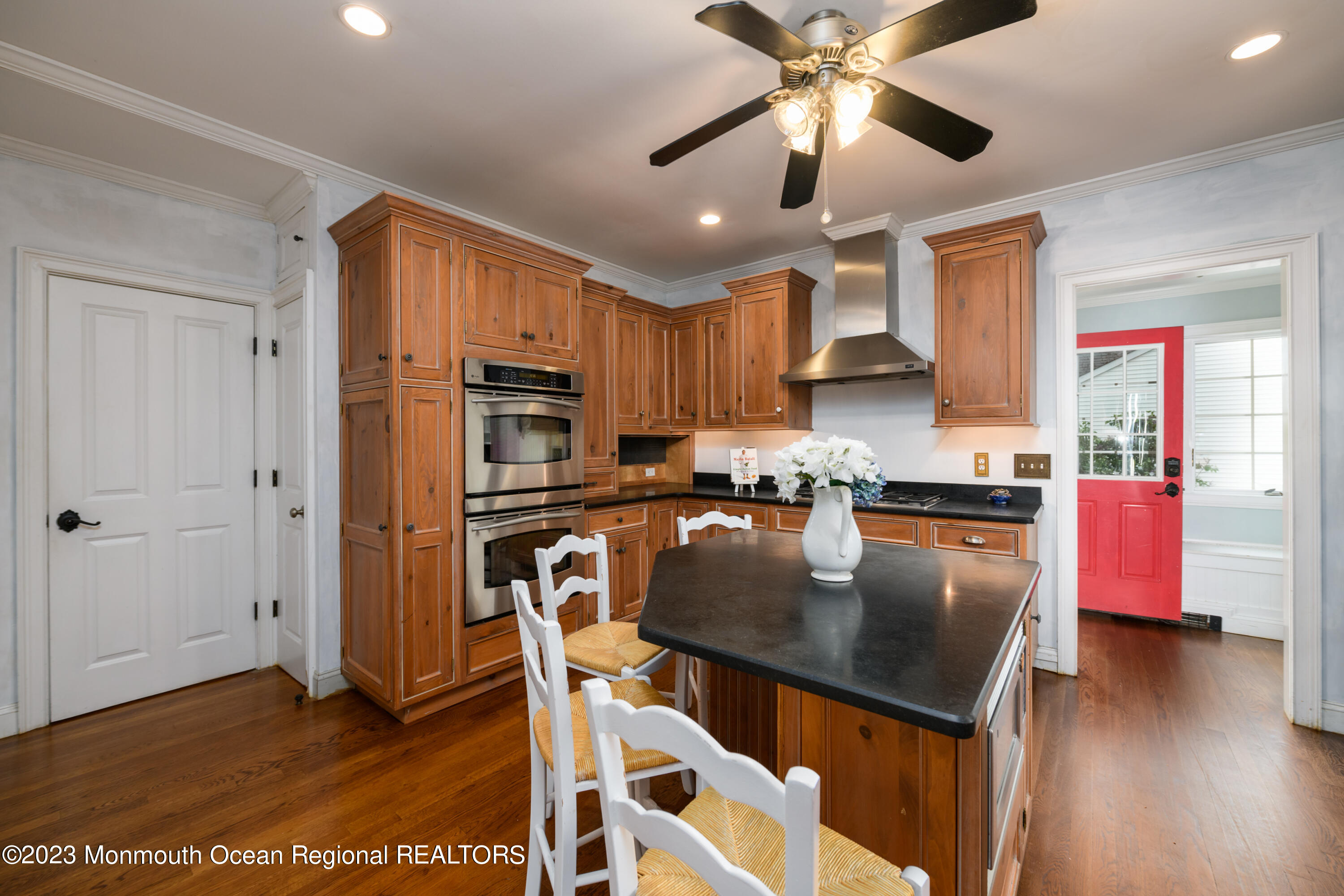 420 River Road Fair Haven, NJ 07704 - Photo 11 of 24 BAP_8480-Edit