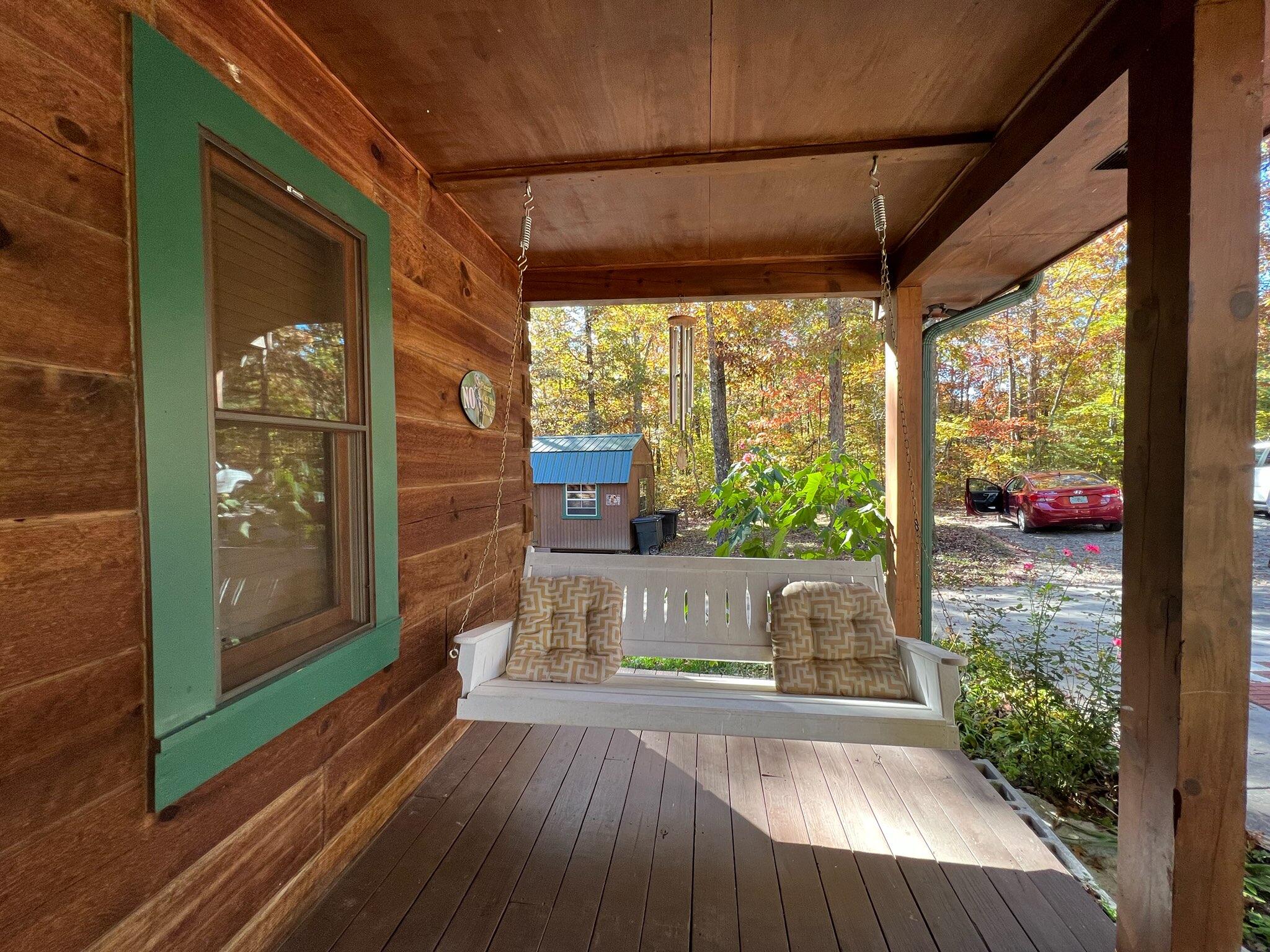 299 Coppinger Road Chattanooga, TN 37405 - Photo 3 of 22 20211107_212940043_iOS