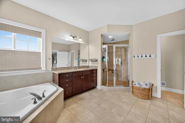 $1,398,000 | 5806 Toboggan Circle, Rockville, MD 20855