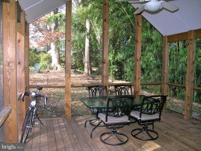 6640 Kerns Road Falls Church, VA 22042 - Photo 12 of 17 Screened Porch 2