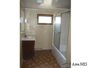 21 Midland Court Springfield, IL 62702 - Photo 7 of 7