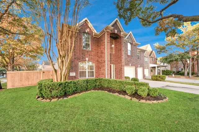 $3,175 | 3014 Northshire Court, Katy, TX 77494