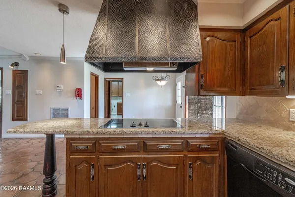 $538,900 | 3100 Surrey Lane, Lake Charles, LA 70605