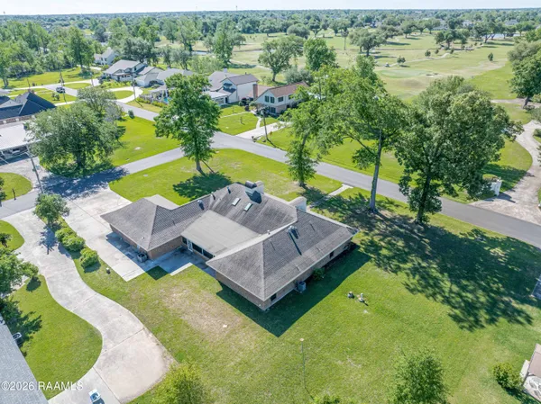 $538,900 | 3100 Surrey Lane, Lake Charles, LA 70605
