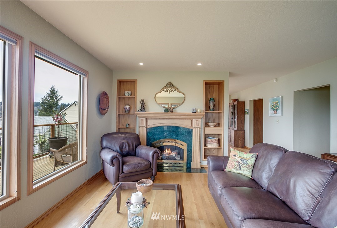 806 North 30th Street Renton, WA 98056 - Photo 12 of 25