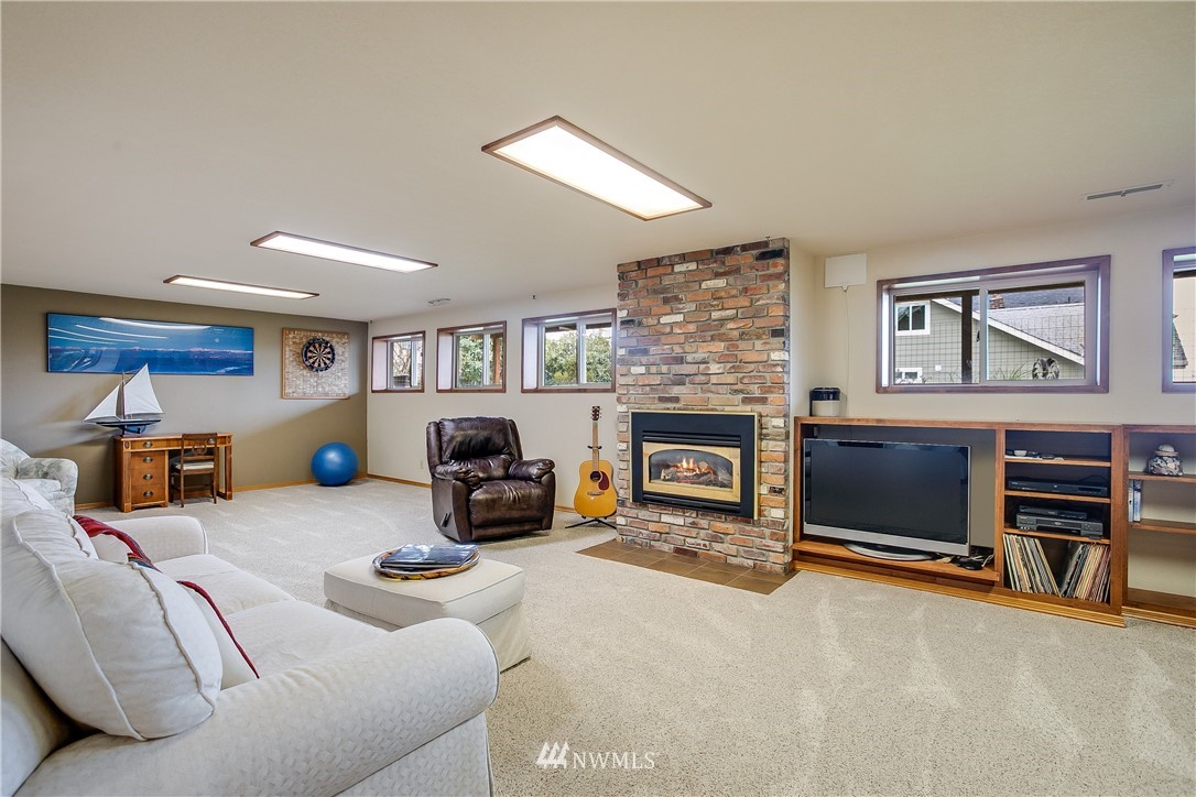 806 North 30th Street Renton, WA 98056 - Photo 17 of 25