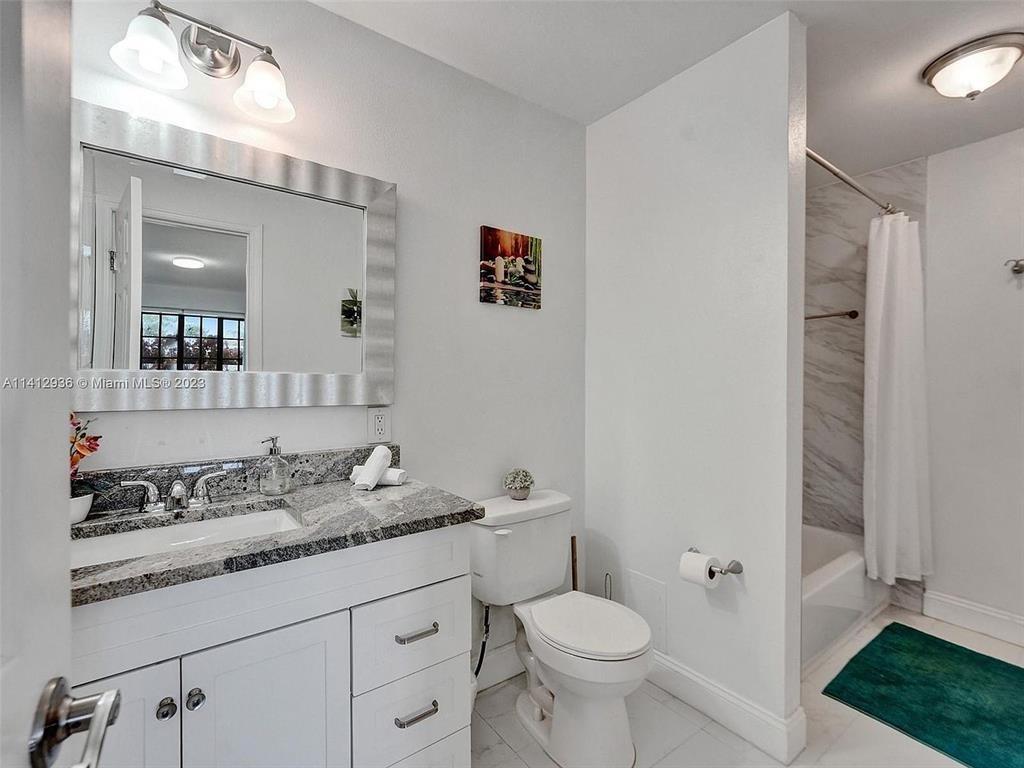 2500 Northeast 19th Street Pompano Beach, FL 33062 - Photo 25 of 39