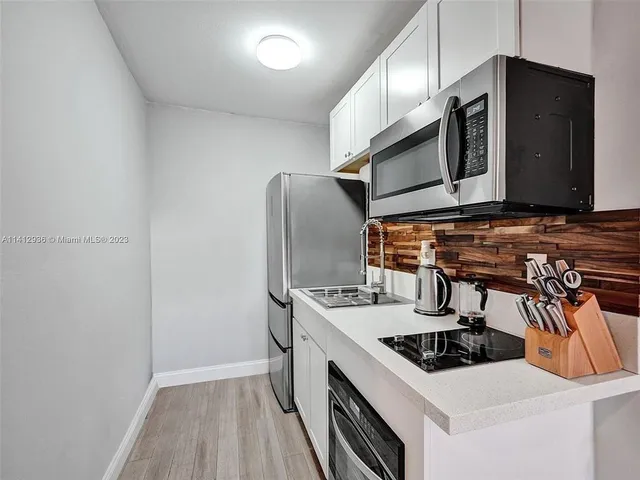 $4,950 | 2500 Northeast 19th Street, Pompano Beach, FL 33062