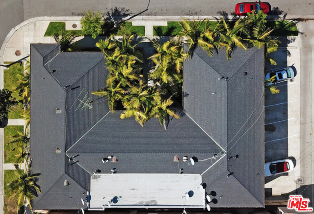 9595 West Olympic Boulevard Beverly Hills, CA 90212 - Photo 5 of 11