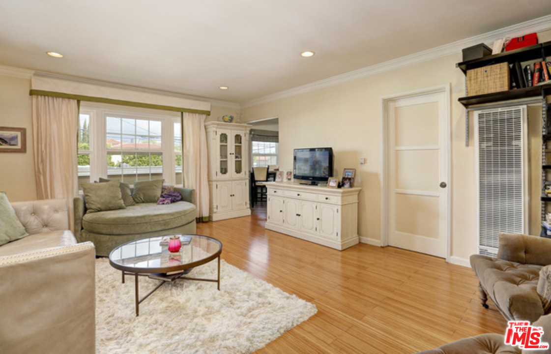 9595 West Olympic Boulevard Beverly Hills, CA 90212 - Photo 6 of 11