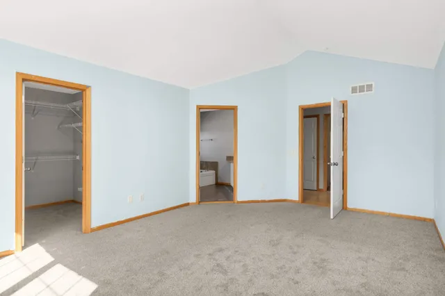 $3,500 | 17440 49th Avenue North, Plymouth, MN 55446