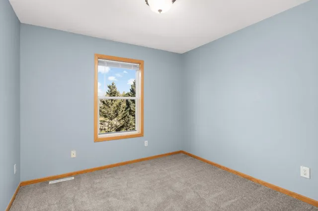 $3,500 | 17440 49th Avenue North, Plymouth, MN 55446