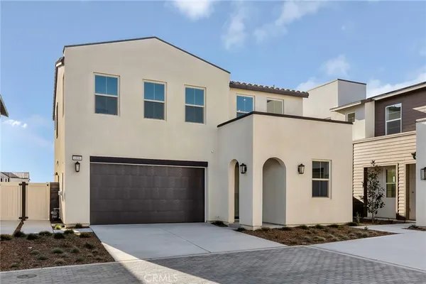$719,990 | 4806 Milkweed Court, Fontana, CA 92336