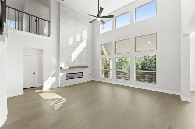 $626,475 | 516 Big Lake, DeSoto, TX 75115