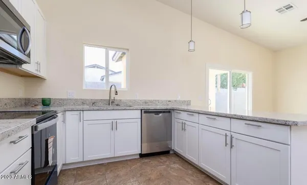 $2,695 | 411 North Central Avenue, Avondale, AZ 85323