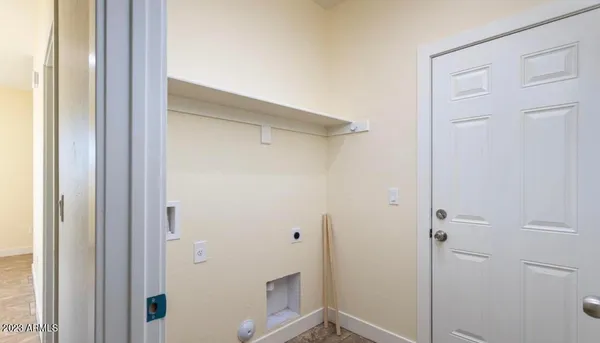 $2,695 | 411 North Central Avenue, Avondale, AZ 85323