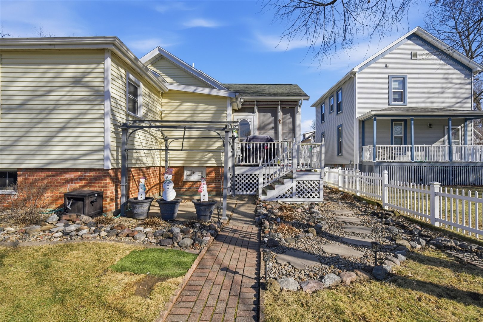 401 South McLean Street Bloomington, IL 61701 - Photo 28 of 30