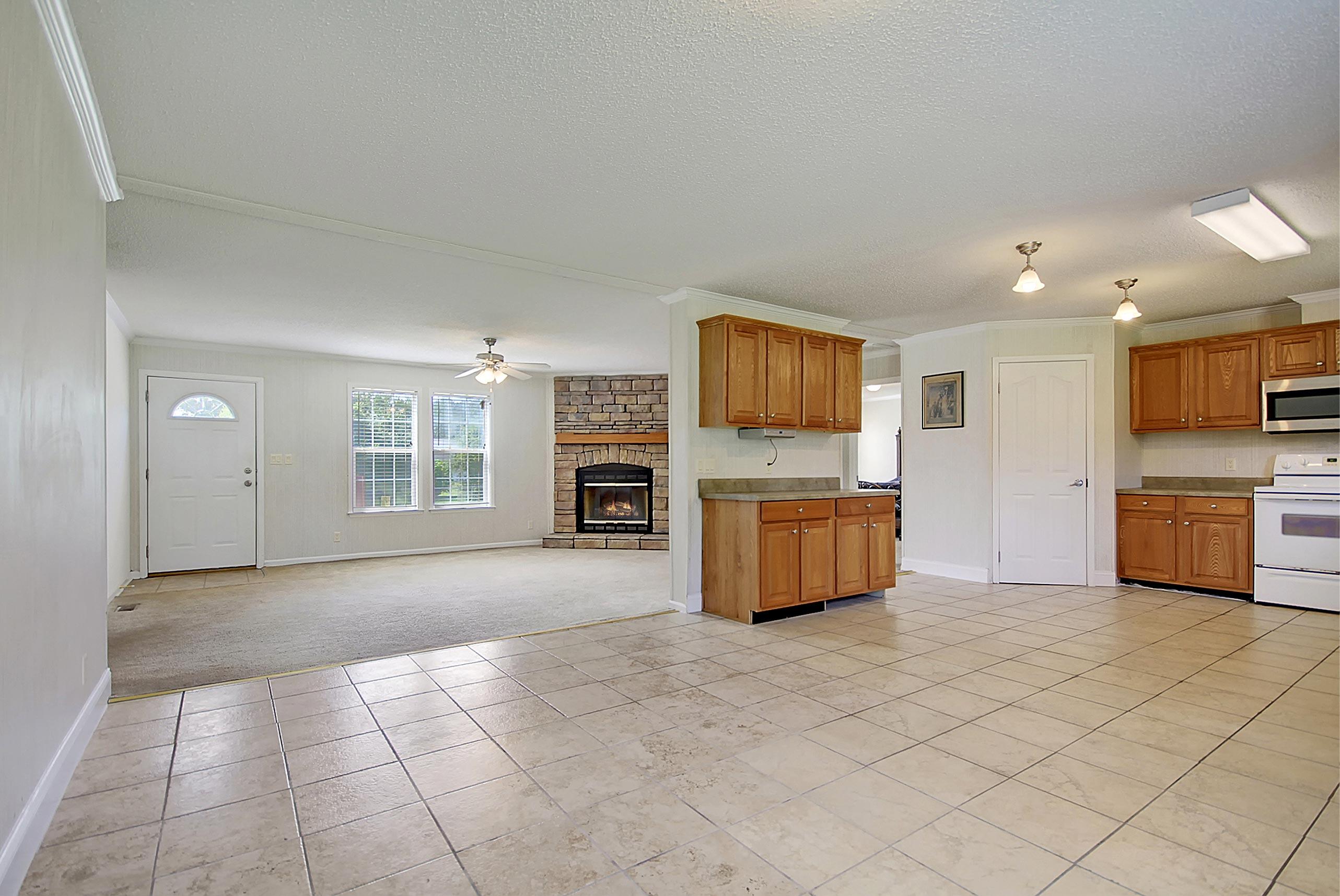 437 Greyback Road Summerville, SC 29483 - Photo 8 of 38 CREM_437 Greyback_005