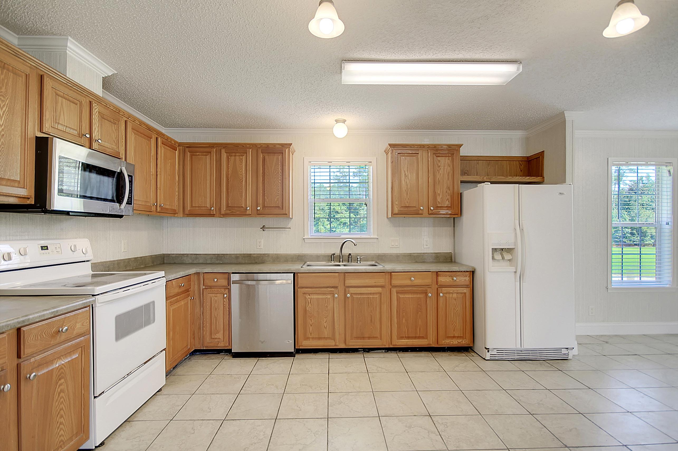437 Greyback Road Summerville, SC 29483 - Photo 10 of 38 CREM_437 Greyback_007