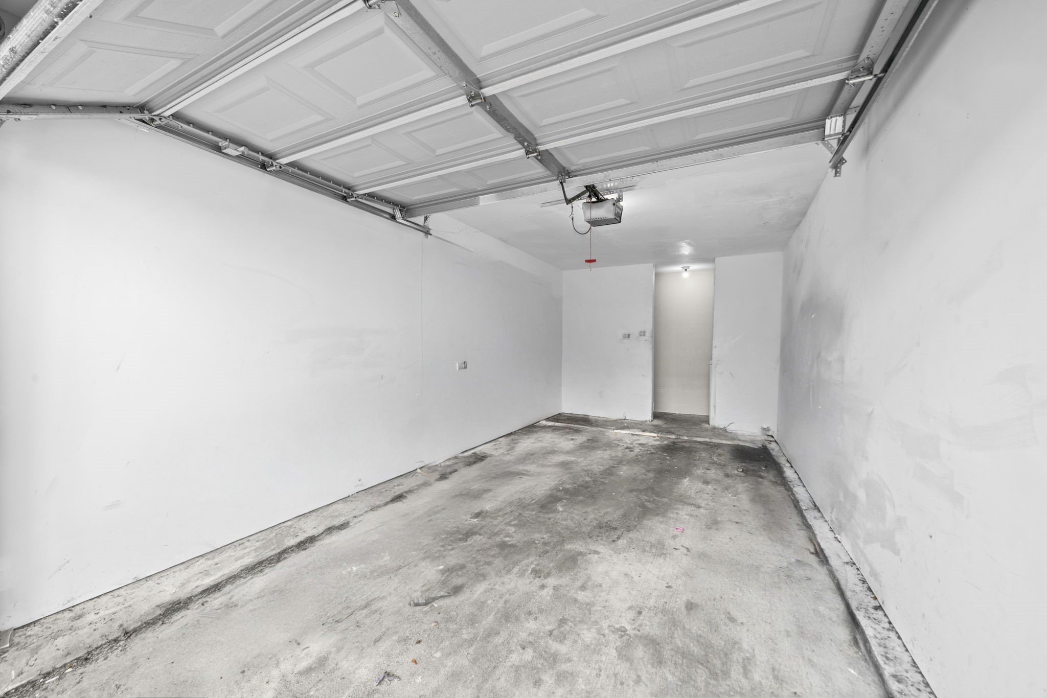 6701 Sands Point Drive, Unit 82 Houston, TX 77074 - Photo 20 of 23 a view of empty room