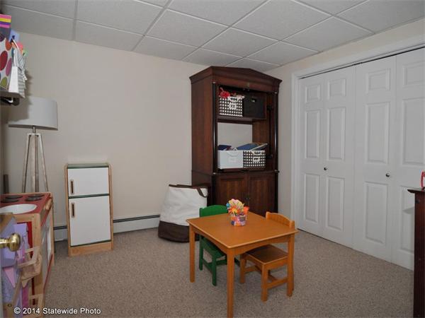 40 Tilting Rock Road Wrentham, MA 02093 - Photo 26 of 29 Gallery Image 26