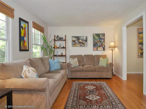 40 Tilting Rock Road Wrentham, MA 02093 - Photo 3 of 29 Gallery Image 3