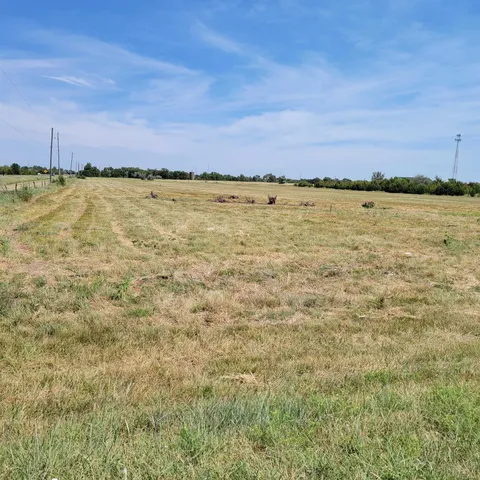 $195,000 | S South S Greenwich Road, Wichita, KS 67210