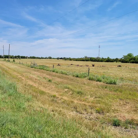 $195,000 | S South S Greenwich Road, Wichita, KS 67210